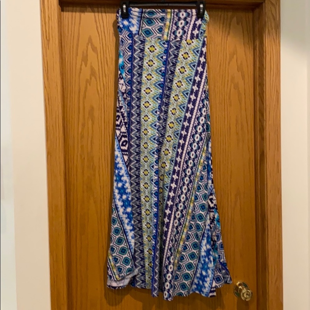 Maxi skirt